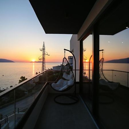 Sunny Hill Residence Radhimë エクステリア 写真