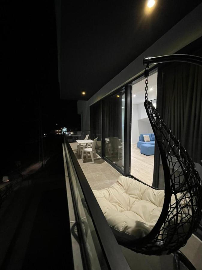 Sunny Hill Residence Radhimë エクステリア 写真