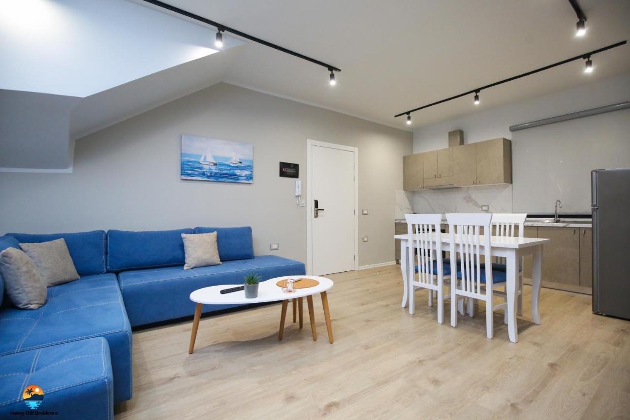 Sunny Hill Residence Radhimë エクステリア 写真