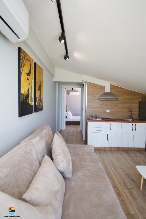 Sunny Hill Residence Radhimë エクステリア 写真